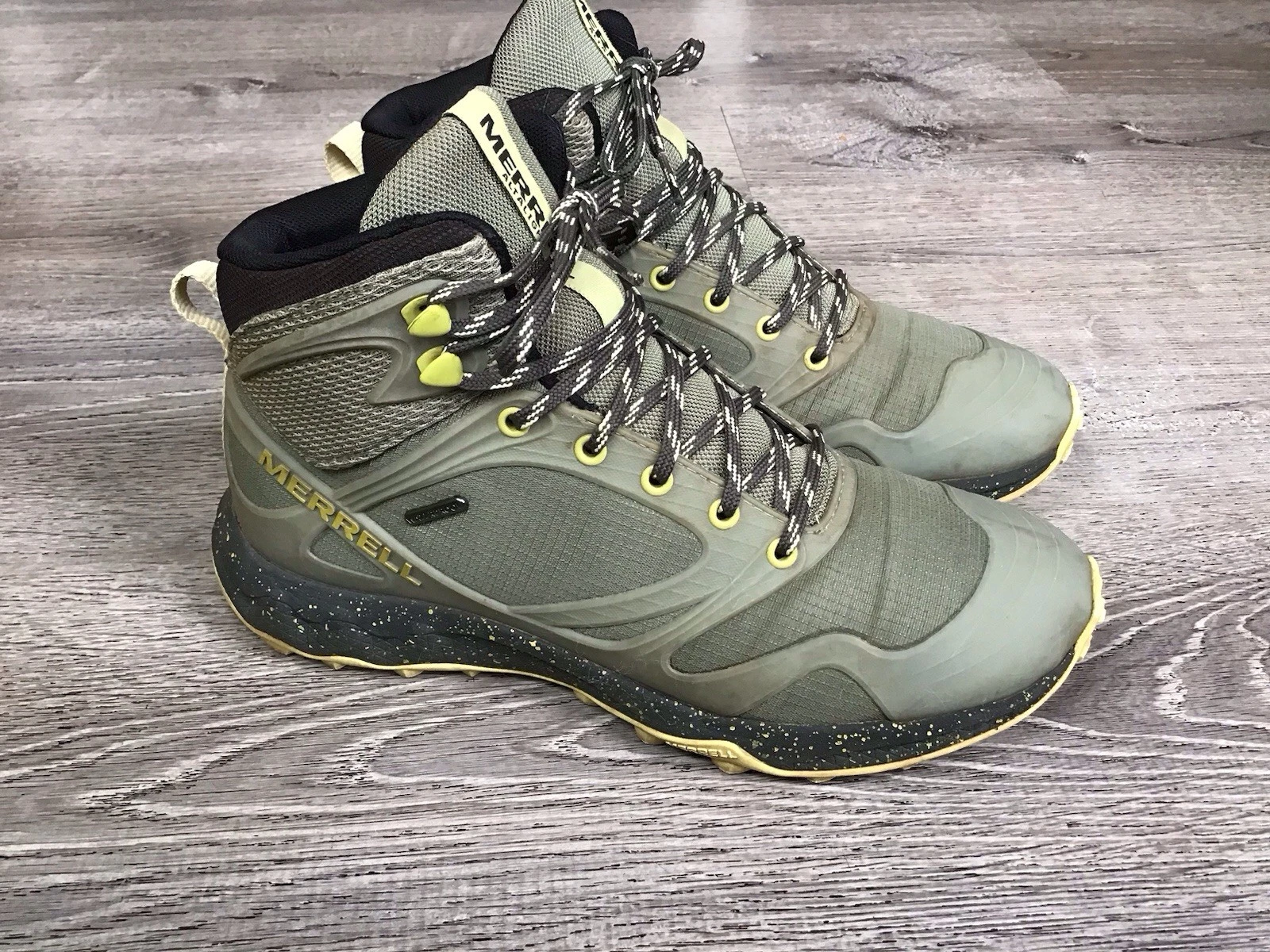 Merrell Womens Altalight High Top US Size 8.5 Hiking Boot Waterproof J034000