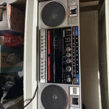 SoundDesign 4684 AM FM Stereo Receiver Double Cassette 80s Boom Box Tested