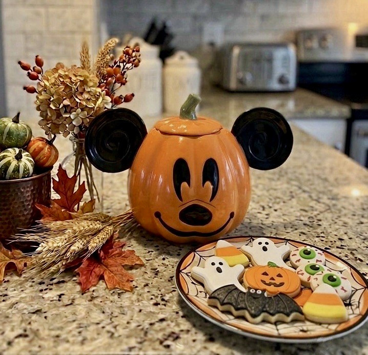 Disney Mickey Mouse Halloween Pumpkin Cookie Jar