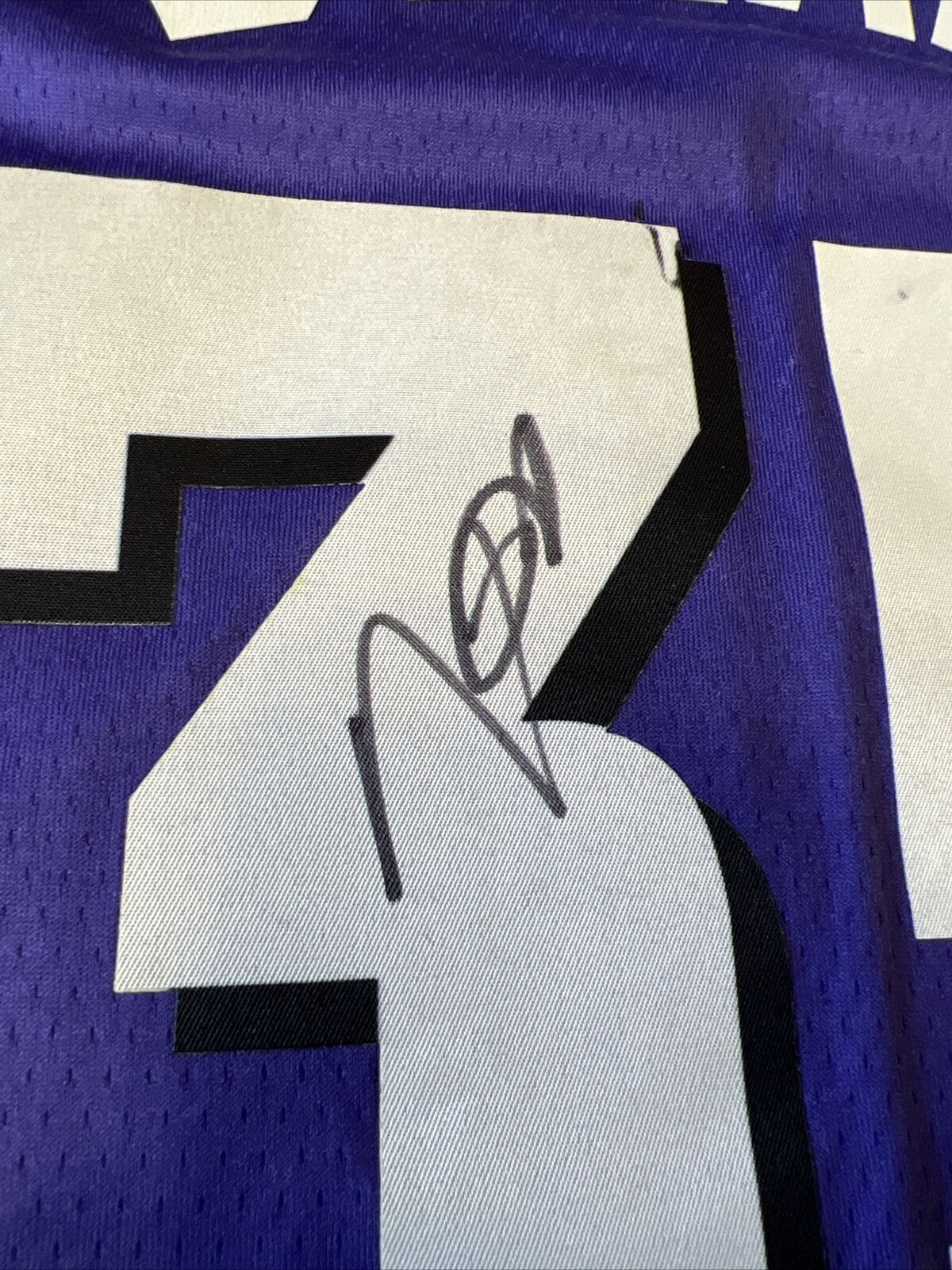 Picture 3 of 6