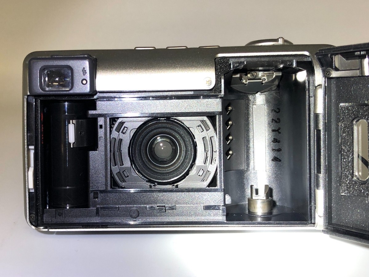 PENTAX ESPIO24EW （78735441） Pentax Espio 24EW Extra Wide Point & Shoot 35mm Compact Film