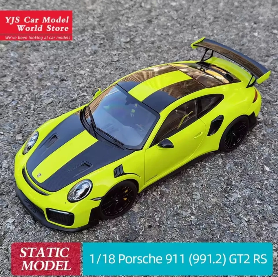AutoArt 1:18 Porsche 911 (911.2) GT2 RS Limited Edition High Quality Car Model - Image 4 of 4