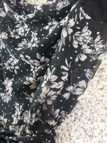 Roz & Ali Kleid 2 schwarz-weiß Blumen ärmellos seitlicher Reißverschluss Bindeband Taille - Bild 9 von 9
