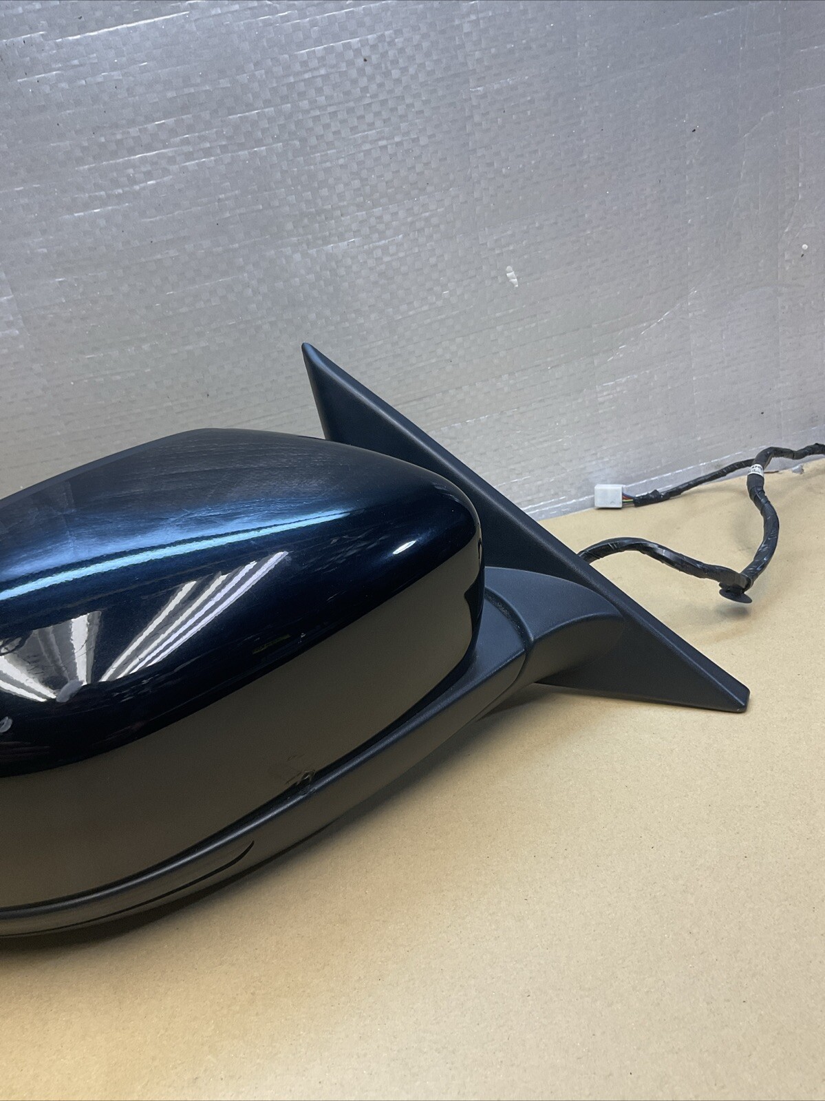 2014-2017 Maserati Quattroporte Front Right Door Side Mirror BLACK OEM
