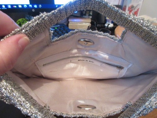#7W vintage evening bag must have a silver look like crochet material made Italy - Picture 5 of 9