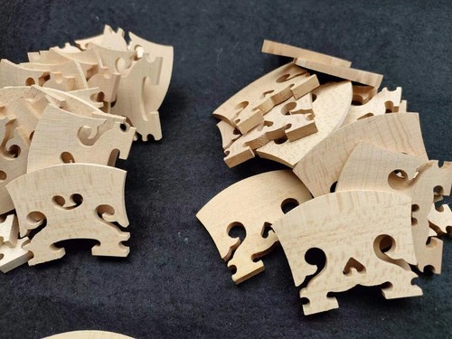 40pcs Baroque Violin Bridge 4/4,Maple wood Violin replacements accessory - Picture 5 of 5