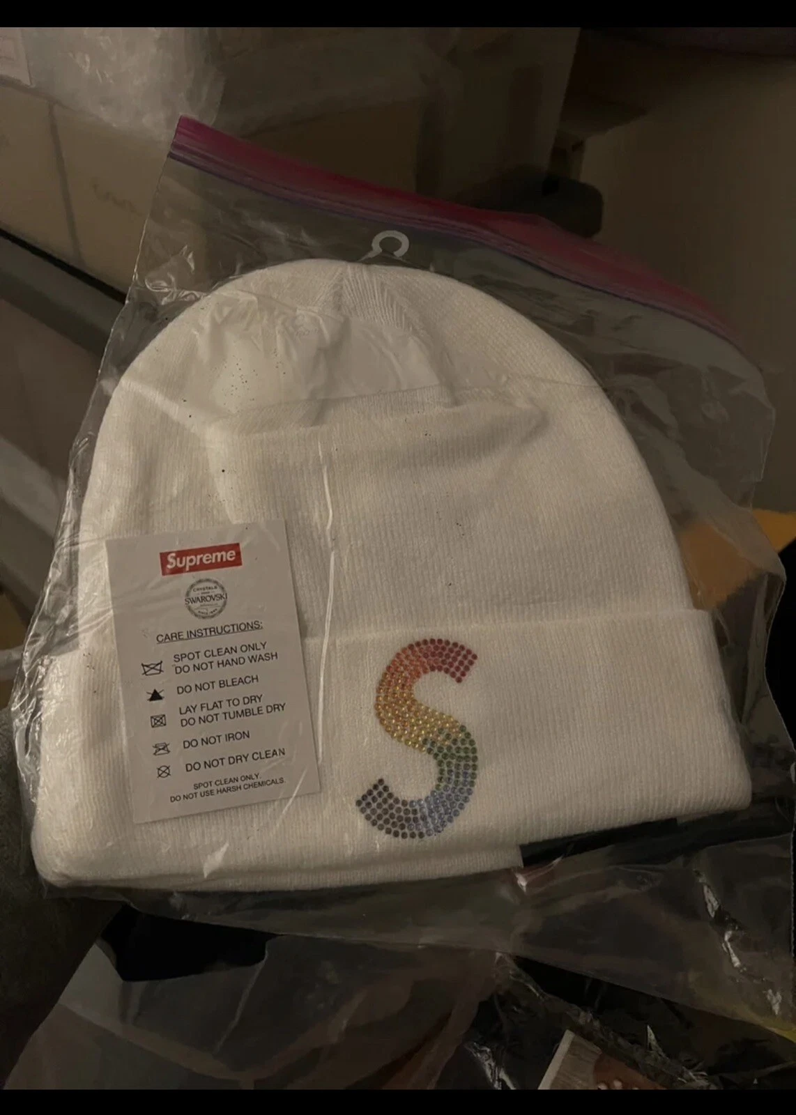 Supreme Swarovski S logo nouvelle ère beanie