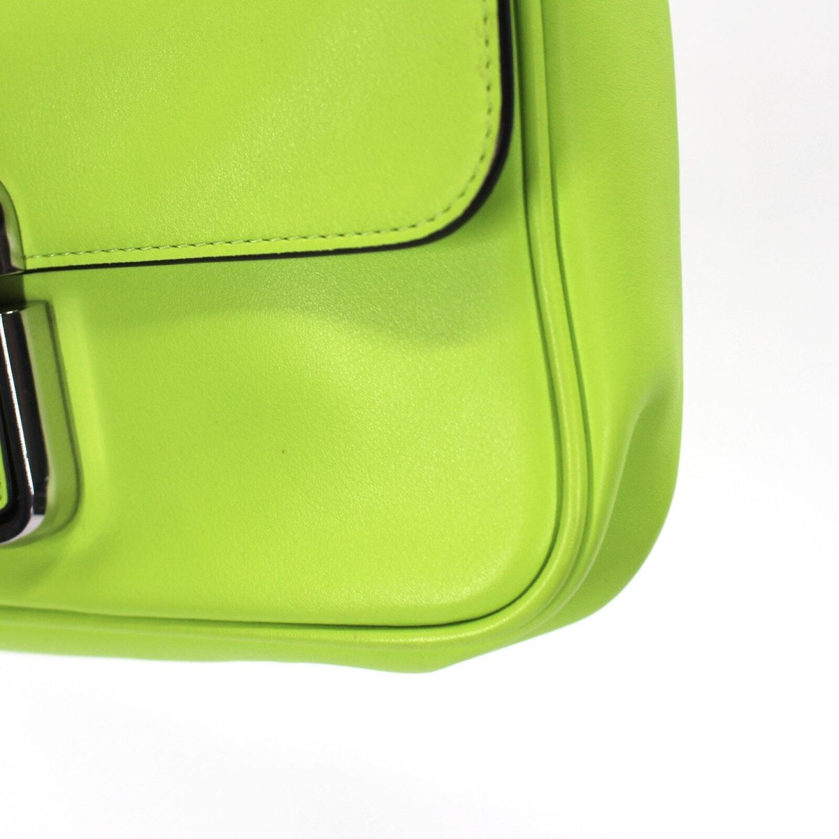 Marc Jacobs The J Marc Flap Top Lime Green Chainlink Marc Jacobs The J Marc Flap Top Lime Green Chainlink