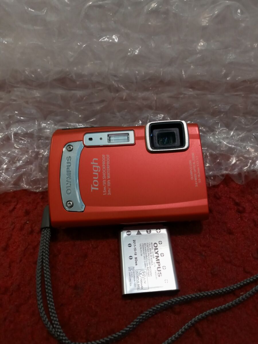 Olympus TOUGH TG-320 14.0MP 3.6x Water/Shockproof Digital Olympus TOUGH TG-320 14.0MP 3.6x Water/Shockproof Digital