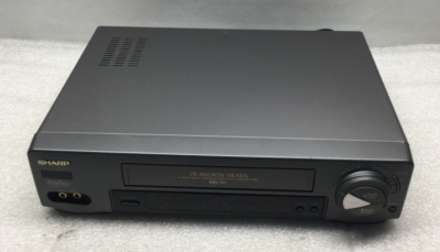SHARP VC-BF40 ビデオ・フォーマット: VHS