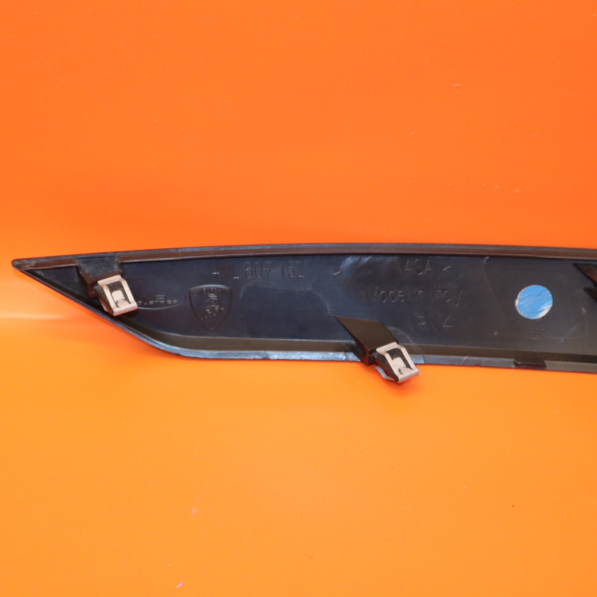 LAMBORGHINI URUS FRONT BUMPER INSERT RIGHT 2018-2020 2021 2022 4ML807152 OEM