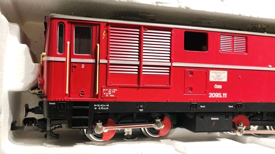 LGB G Scale #2095N DIESEL LOCOMOTIVE OBB 2095.11 - Image 3 of 4