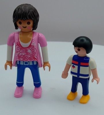 Gebrauchte Playmobil Mumie mit rosa Hemd und Kinderfigur