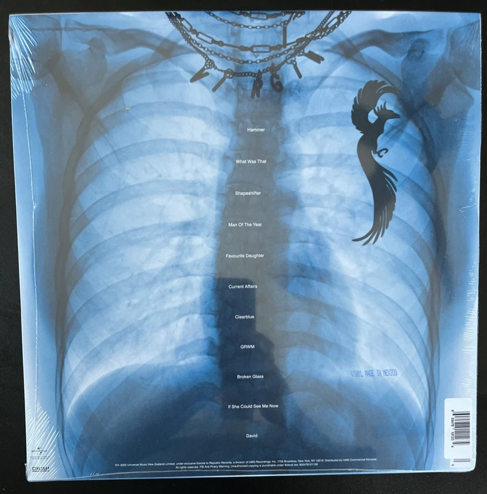 LORDE VIRGIN RED VINYL LP LIMITED EDITION W/ BOOKLET NEW SEALED MINT - Image 2 of 2