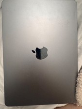 Apple MacBook Air 2022 13" 256GB SSD, M2 8-core, 8GB Laptop - Silver - A2681 