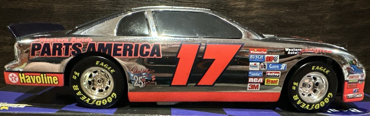 1997 Darrell Waltrip #17 Parts America Chrome 1:24 Action NASCAR