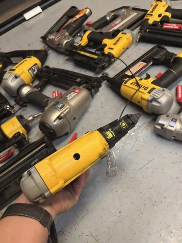 DISPLAY MODELS NOT WORKING HOLES DRILLED Dewalt 14 Pc PNEUMATIC Framing Finish R - Picture 3 of 8