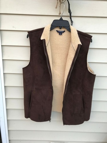 Lands End Vest Womens Size L 14-16 BROWN Zip Up Faux Suede Sherpa Lined - Picture 2 of 8