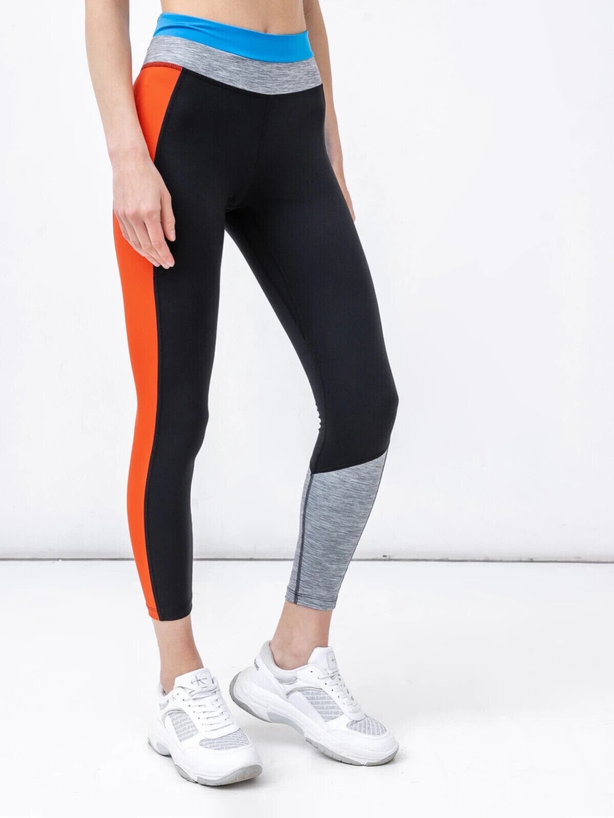 Nike One Women’s Colourblock 7/8 Leggings Small Tight Fit Mid Rise
