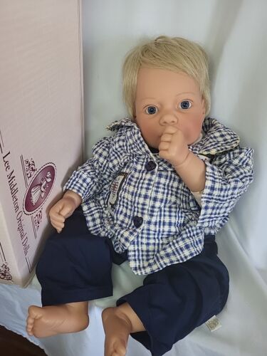 Lee Middleton Baby Doll Boy Thumbsucker 1997 Blonde Blue Eyes 19" With Box