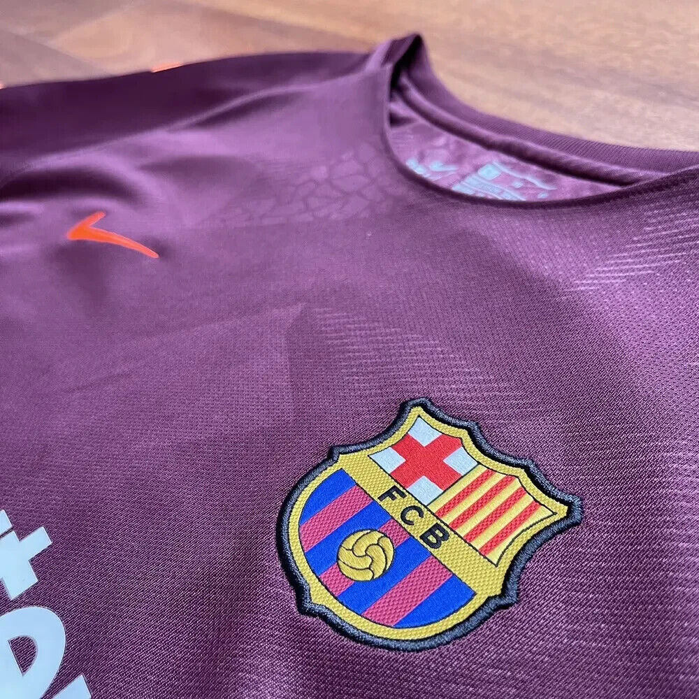 SIZE “YXL” BARCELONA NIKE 2017/2018 THIRD FOOTBALL JERSEY SIZE “YXL” BARCELONA NIKE 2017/2018 THIRD FOOTBALL JERSEY