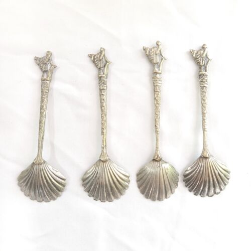 VTG "CLAM SERVER SPOON" With Ornate Handle Set of 4 Montagnani Collectible Italy - Picture 2 of 15