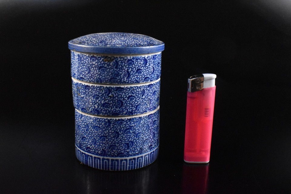 K4210 Japanese Old Imariware Blue&White LIDDED CONTAINER CONTAINER eBay