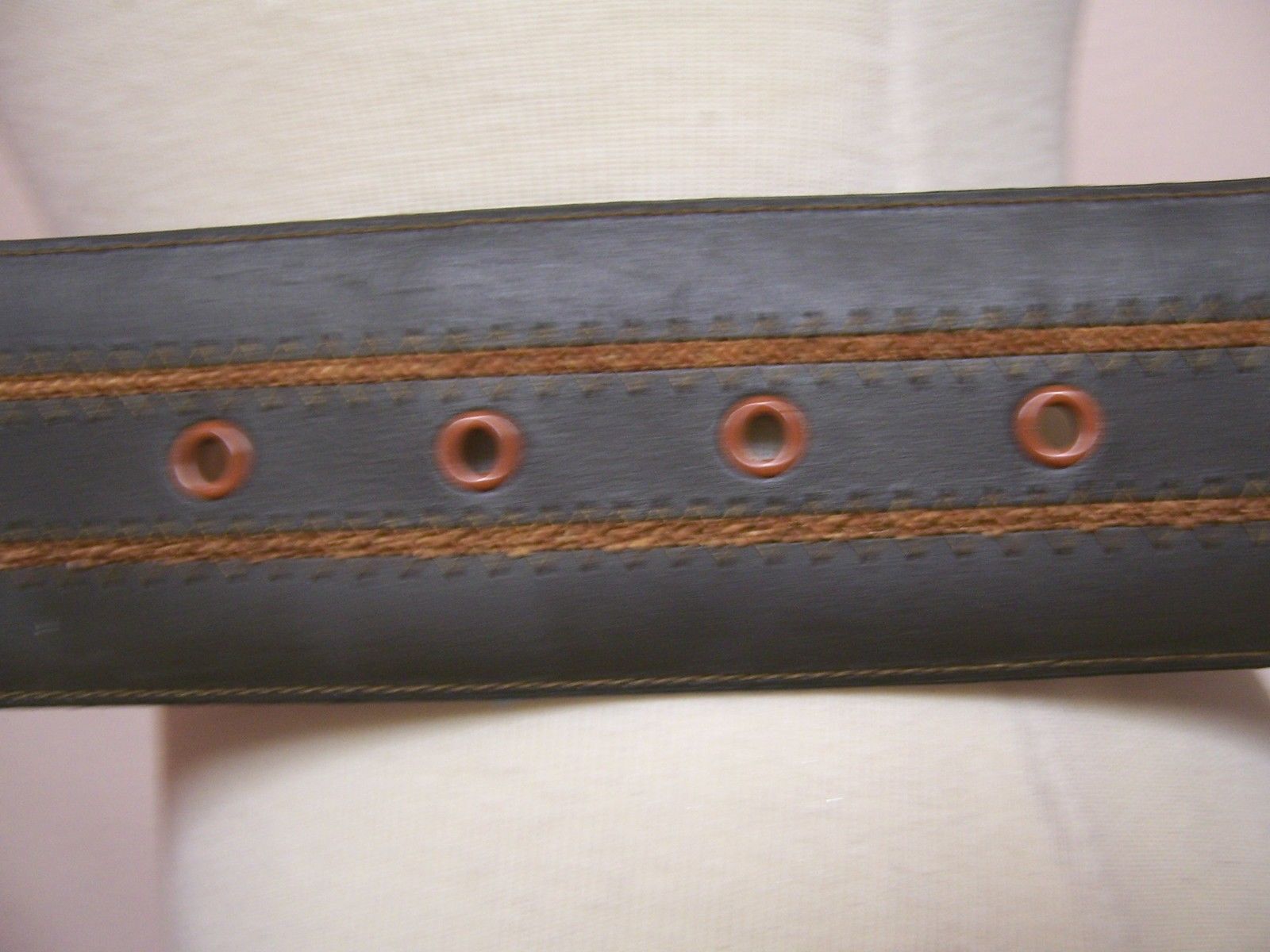 Picture 2 of 3