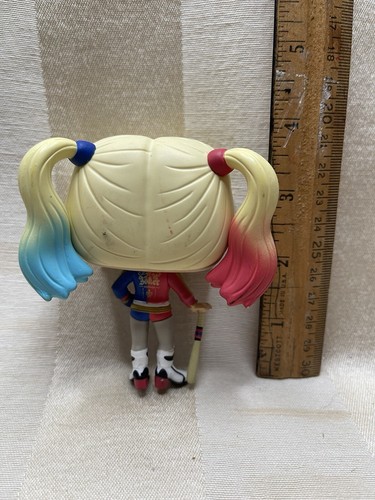 Funko Pop! Suicide Squad #97 Harley Quinn Vinyl Figure 2016 Loose - Picture 2 of 2