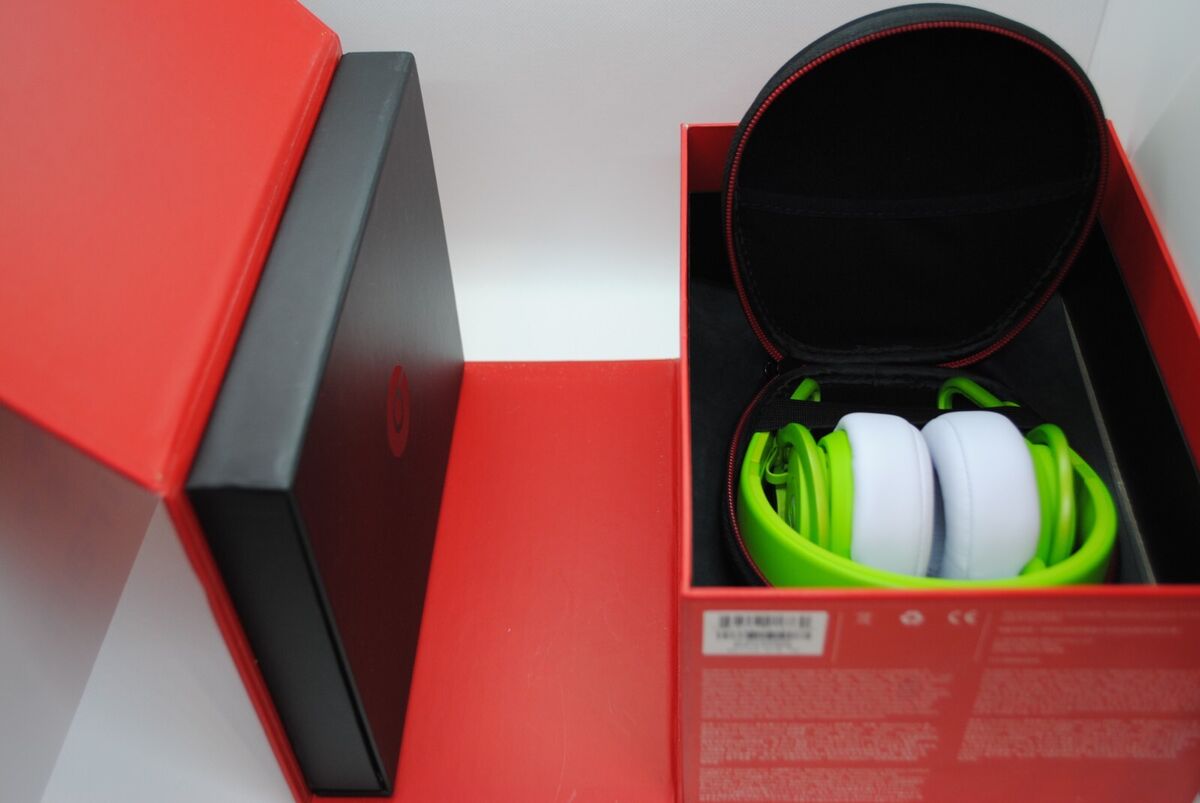 Beats by Dr. Dre Mixr Headphones Green MHC62PA/A [Gently Beats by Dr. Dre Mixr Headphones Green MHC62PA/A [Gently