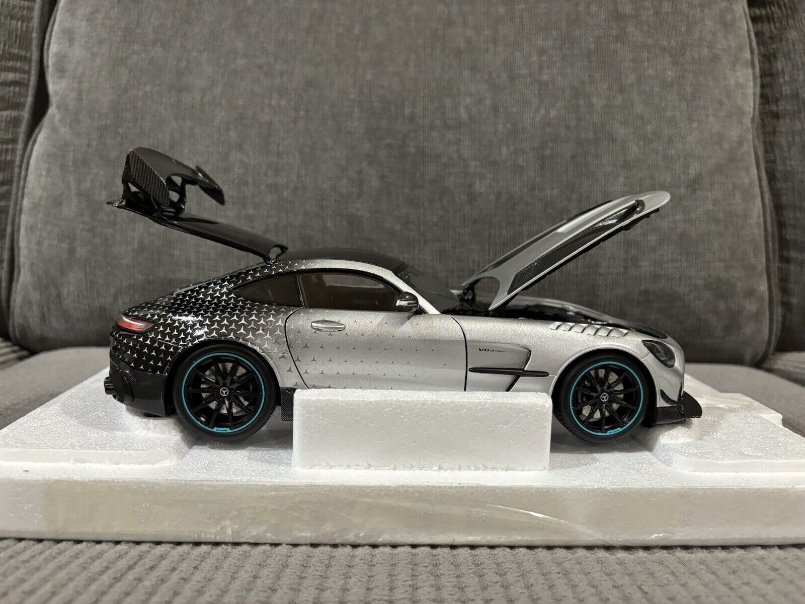 Picture 15 of 24