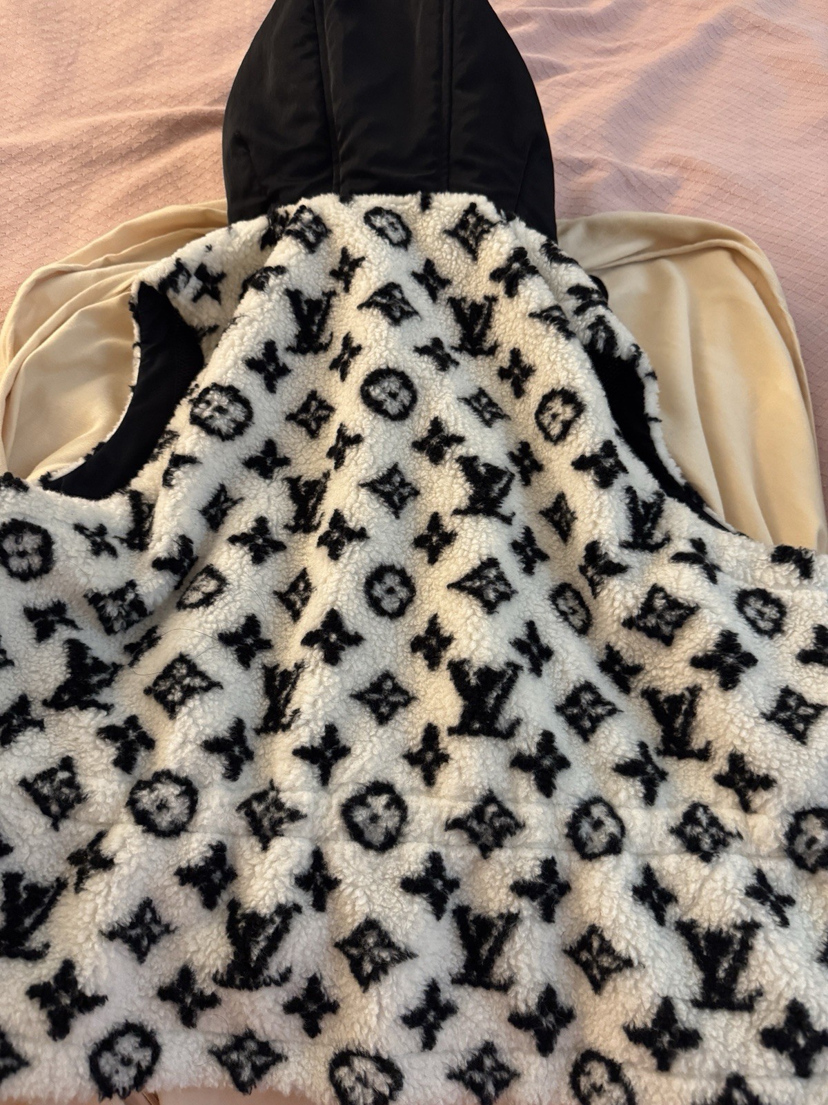 Louis Vuitton Women’s Monogram Hooded Full Zip Jacket White/Black Size 4 M/L image 3