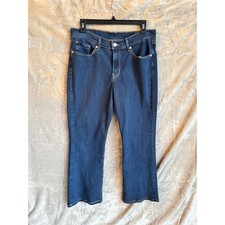 Levi's Women's Dark Wash Bootcut Jeans Size 29x30
