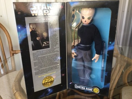 Vintage 1997 Kenner Star Wars Collector Series Cantina Band 12” Action Figure