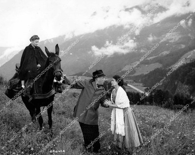 { 1956 Leslie Phillips, Eva Bartok, Pauline Drewett, Walter Rilla film The Gamma