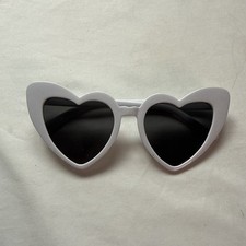 Heart-Shaped Sunglasses   Trendy Retro Fashion Shades for Women  Girls
