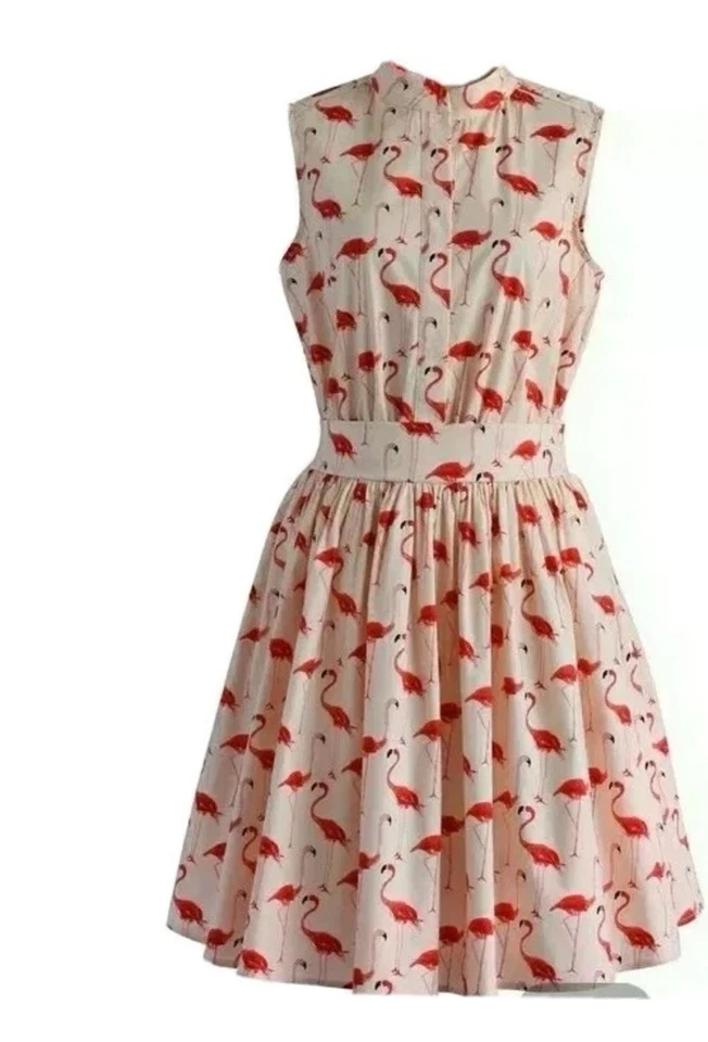Платье Chicwish Flamingo Fun Flare с принтом подпоясанное женское размер средний персиковое б/у в отличном состоянии - Изображение 2 из 4