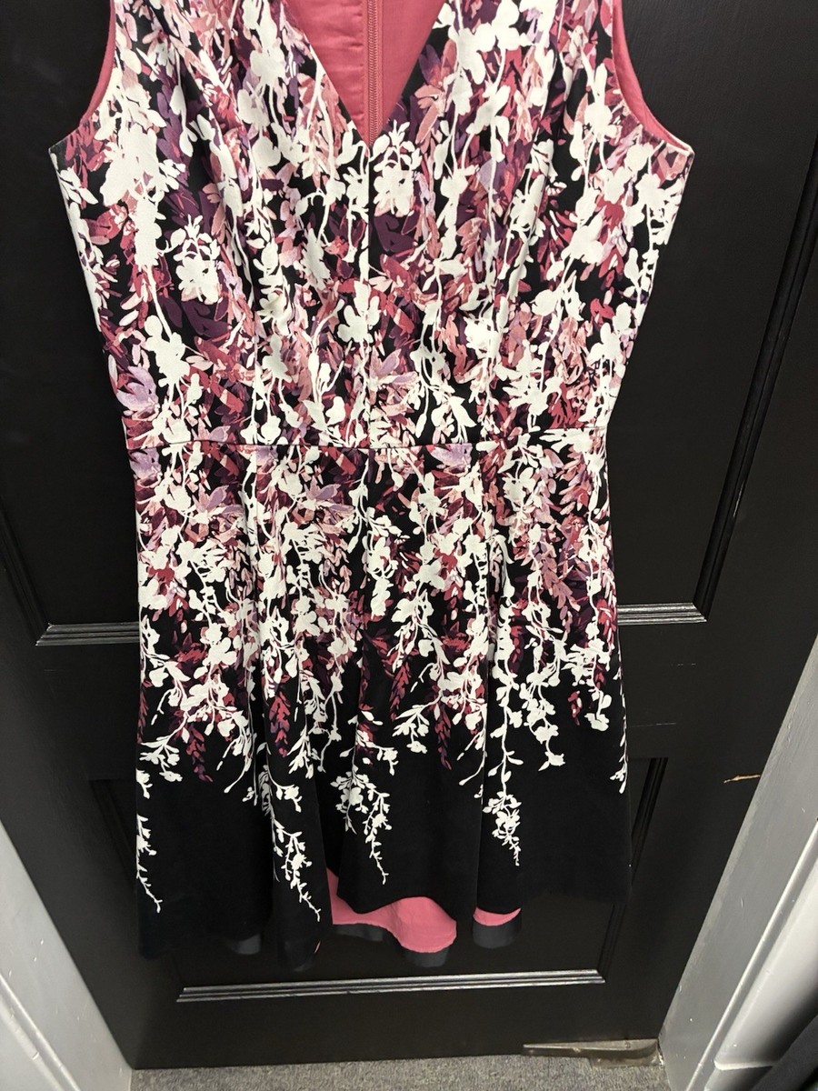 White House Black Market Ladies Pink Floral Flare Sleeveless Dress - Size 0 | eBay White House Black Market Ladies Pink Floral Flare Sleeveless Dress - Size 0 | eBay