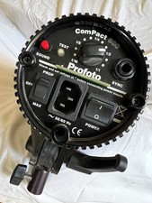 Profoto ComPact Lighting Kit-ComPact 600 Plus, ComPact 300,2-stands,2-umbrellas