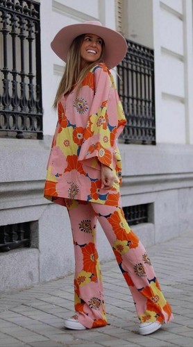 ZARA PRINTED SHIRT WITH HAT KIMONO SLEEVES AND MATCHING FLARED PANTS SET  SIZE M | eBay