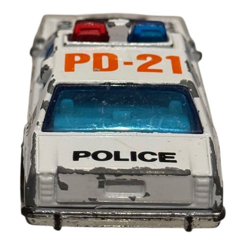 Matchbox Ford LTD PD-21 Police Diecast Car Mattel 1987 1:69 Macau Cop Car 2.75” - Imagen 5 de 6