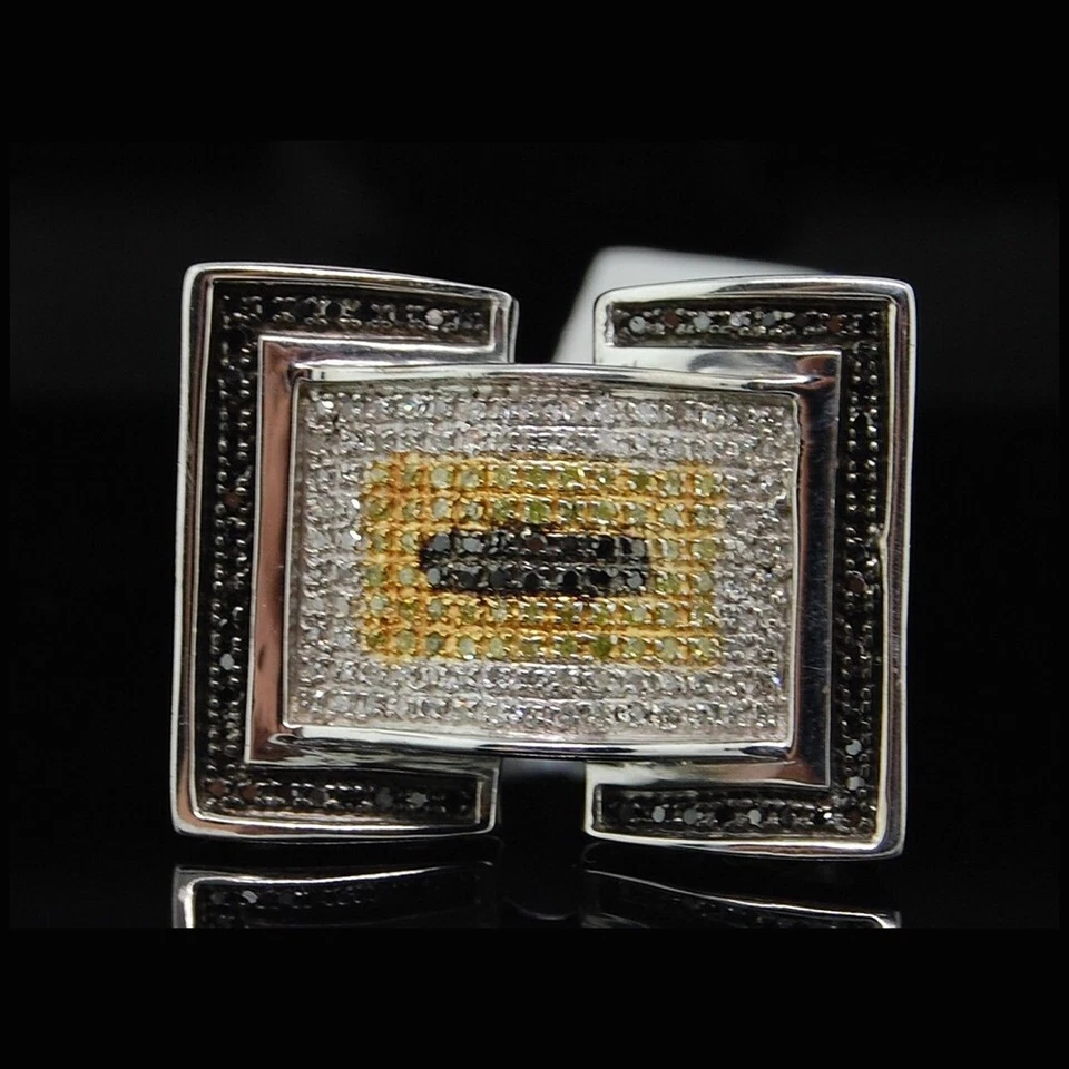 Anillo para hombre Pavé Pinky de 0,65 quilates chapado en oro blanco de 14 quilates amarillo y blanco Foto 2 de 4