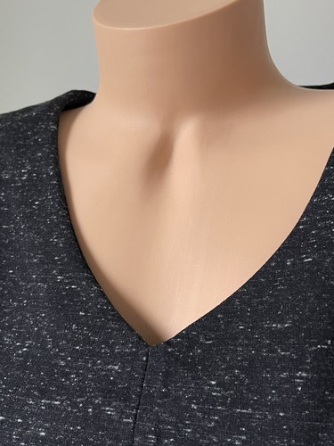 J.JILL Top M V Neck $89 Wearever Collection Sz Medium Ponte Stretch Fleck - Picture 3 of 8