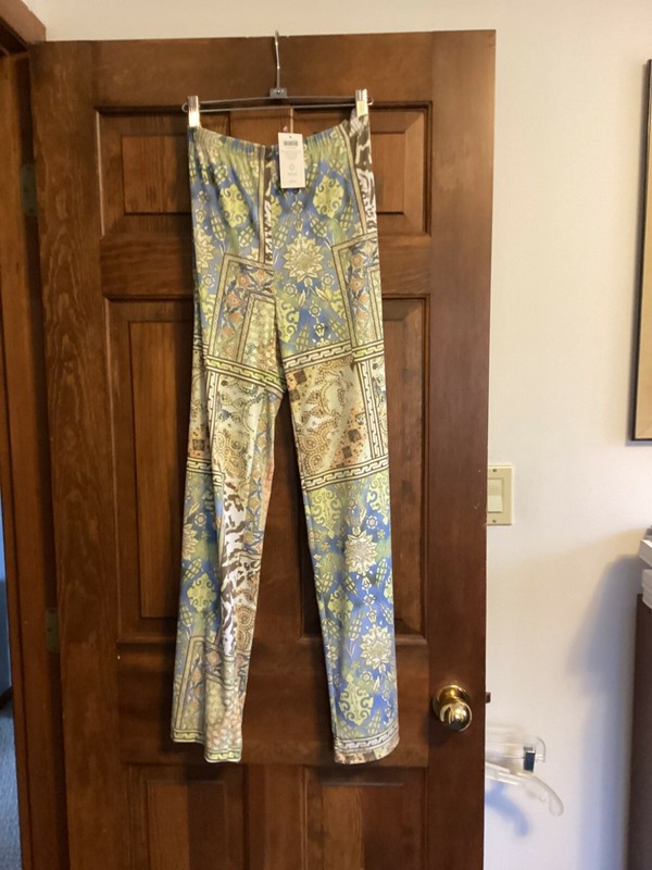 Women's Chico's NWT Size 0 / Small Stretch Waist Pants Slacks Trousers