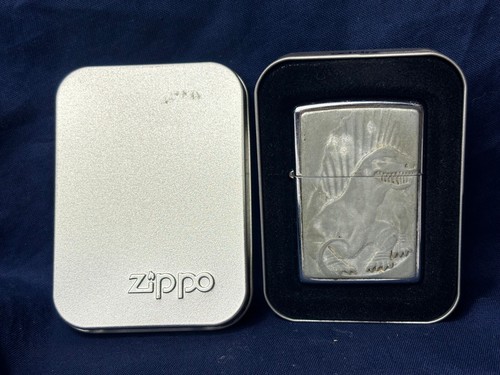1993 Zippo Lighter Dinosaur Series Barrett-Smythe Dimetrodon with case