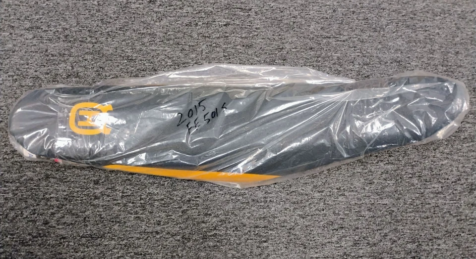 Asiento Husqvarna Fabricante Original - FE 501S - FE501 - EXCELENTE ESTADO NUEVO Foto 3 de 4