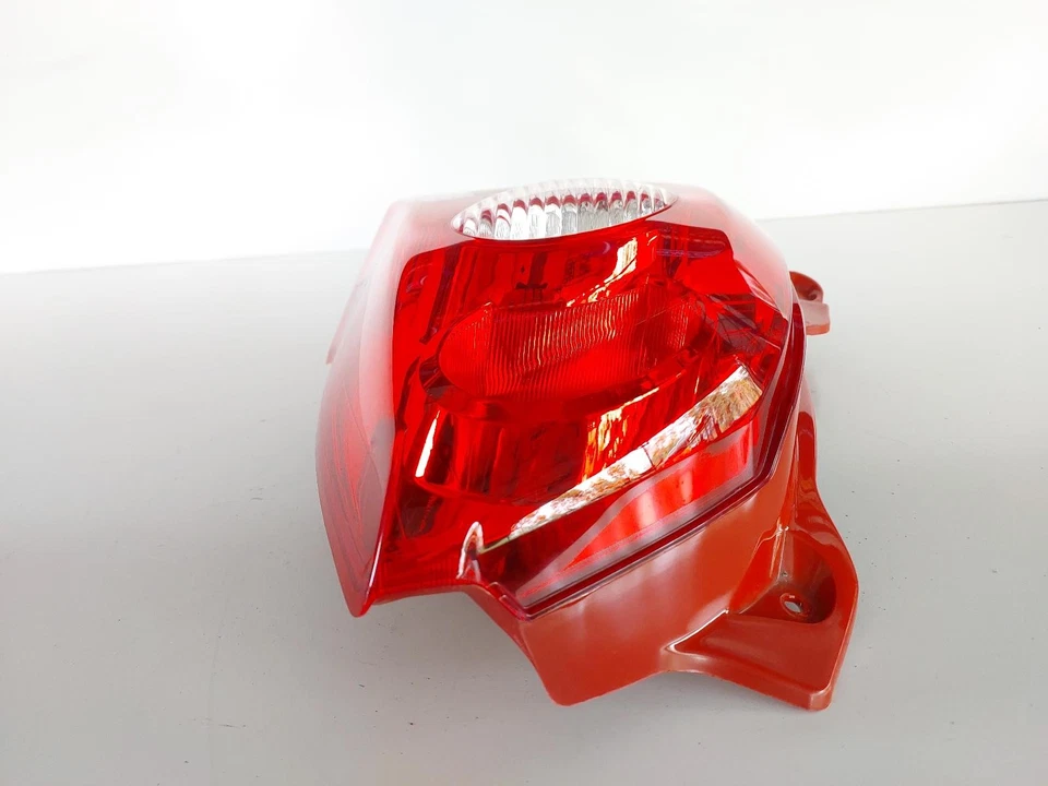 SUZUKI ALTO 2009-2014 RIGHT TAILLIGHT Hatchback - image 3 of 4