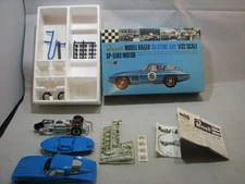Vintage Revell 1965 Corvette Sting Ray 1:32 Scale Slot Car Kit