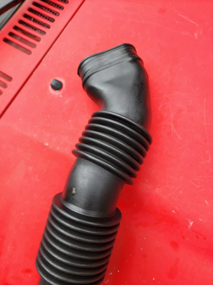 Tubo limpiador de aire de admisión Toyota Pickup 4Runner 22R tubo OEM tubo snorkel 17882-89119 Foto 2 de 4