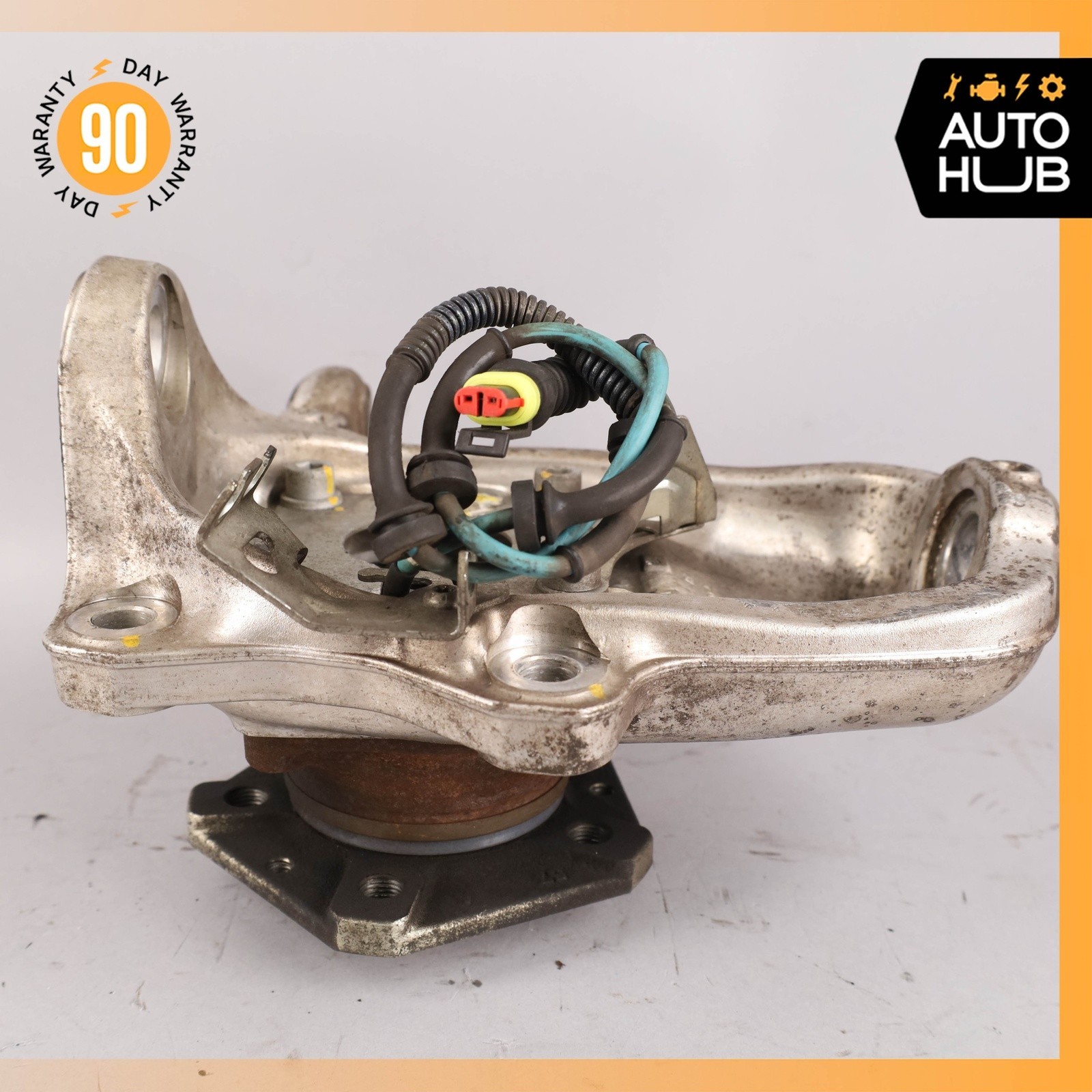 11-19 Maserati GranTurismo S M145 Front Left Side Spindle Knuckle Hub OEM 30k